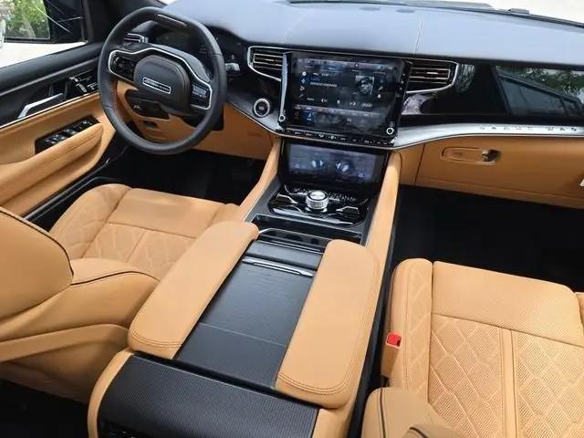 2026 Jeep Grand Wagoneer Summit Reserve 4x4