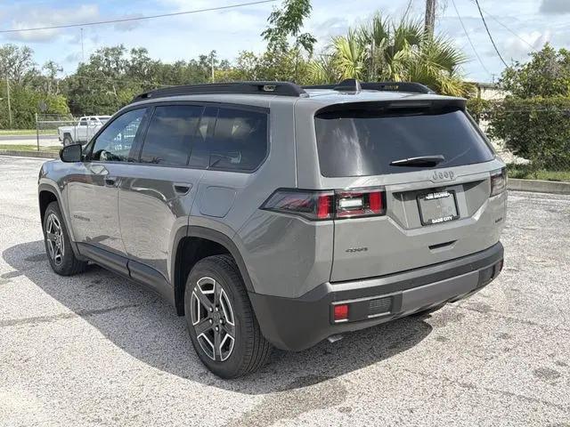 2026 Jeep Cherokee Laredo 4x4