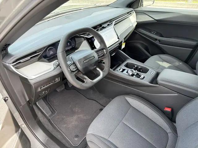 2026 Jeep Cherokee Laredo 4x4
