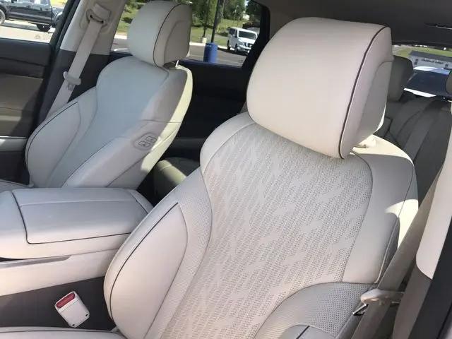 2023 Genesis GV80 2.5T AWD