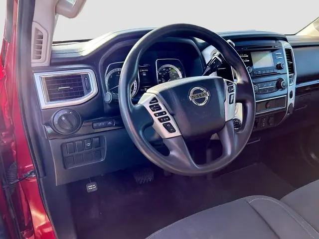 2017 Nissan Titan XD SV