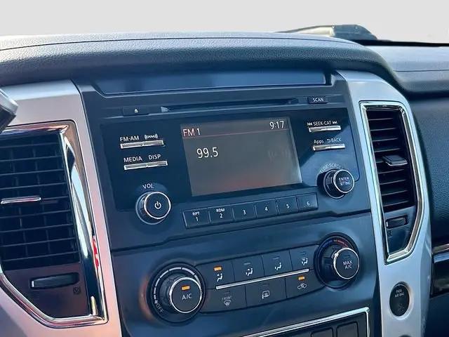 2017 Nissan Titan XD SV