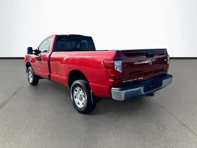 2017 Nissan Titan XD SV