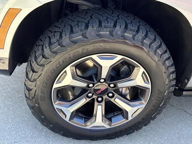 2025 GMC Yukon 4WD AT4 Ultimate