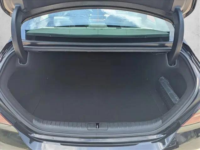 2025 Genesis G70 2.5T RWD