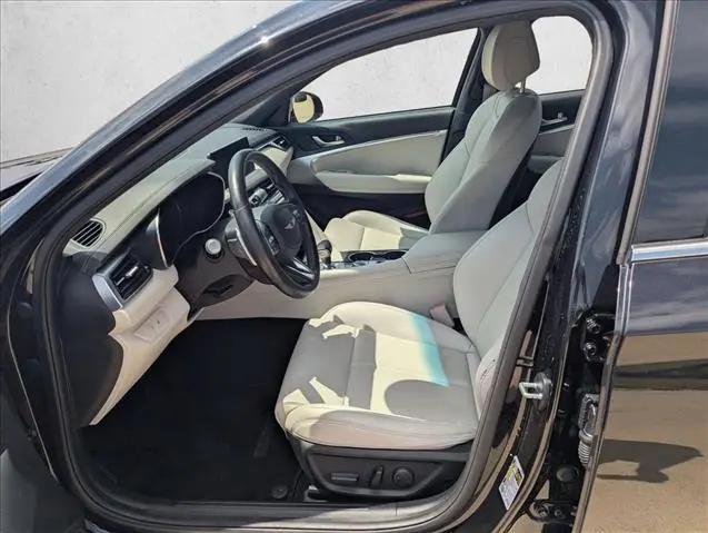 2025 Genesis G70 2.5T RWD