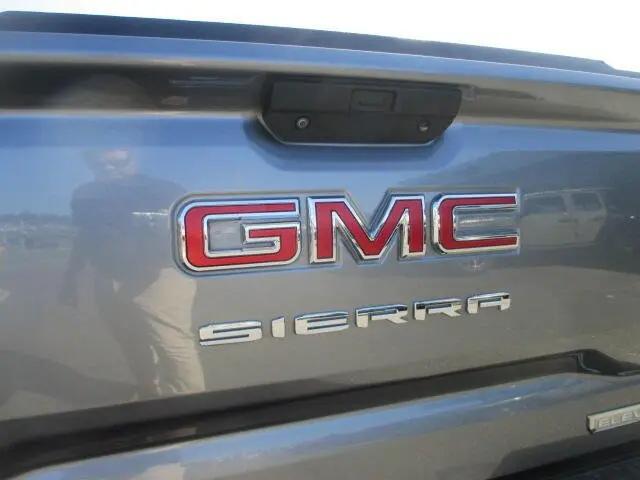 2020 GMC Sierra 1500 4WD Crew Cab Standard Box Elevation