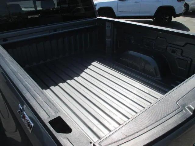 2020 GMC Sierra 1500 4WD Crew Cab Standard Box Elevation