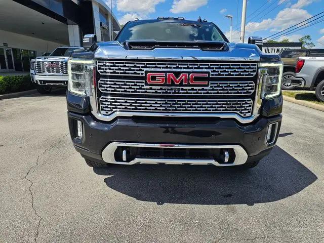 2022 GMC Sierra 2500HD 4WD Crew Cab Standard Bed Denali