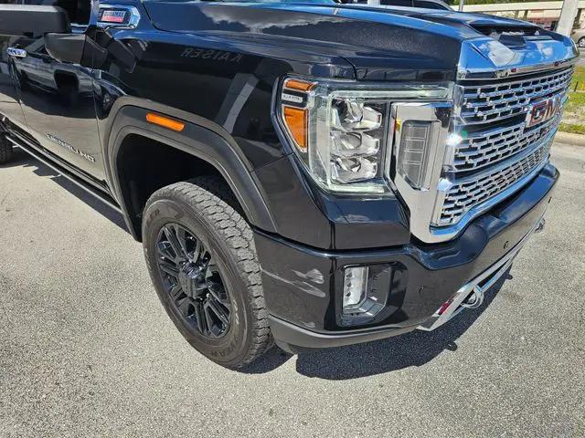 2022 GMC Sierra 2500HD 4WD Crew Cab Standard Bed Denali