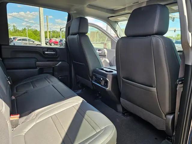 2022 GMC Sierra 2500HD 4WD Crew Cab Standard Bed Denali