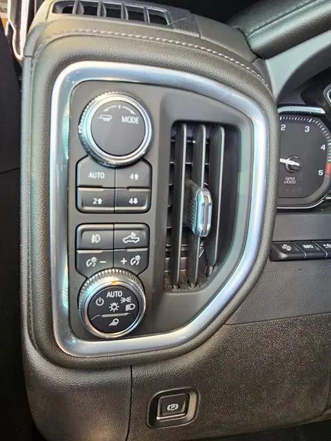 2022 GMC Sierra 2500HD 4WD Crew Cab Standard Bed Denali