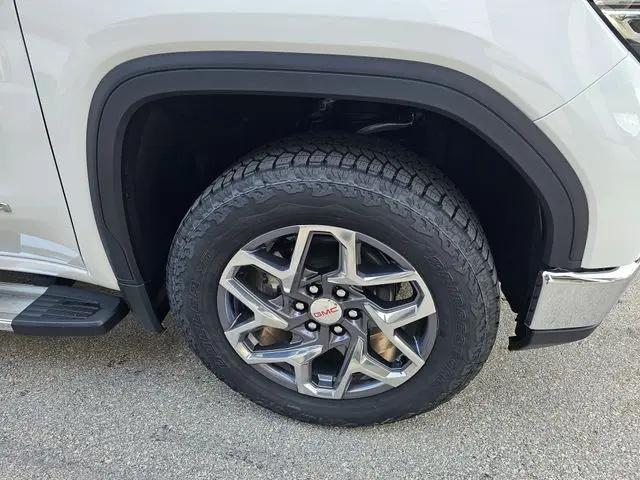 2026 GMC Sierra 1500 Crew Cab, Short Bed, SLT, 4WD