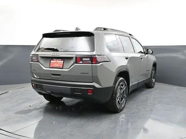 2026 Jeep Cherokee Laredo 4x4