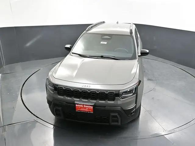 2026 Jeep Cherokee Laredo 4x4