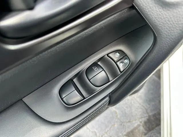 2021 Nissan Rogue Sport S FWD Xtronic CVT