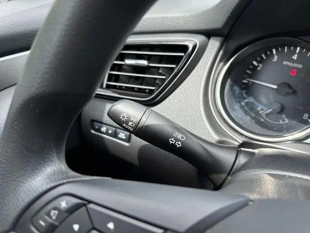 2021 Nissan Rogue Sport S FWD Xtronic CVT