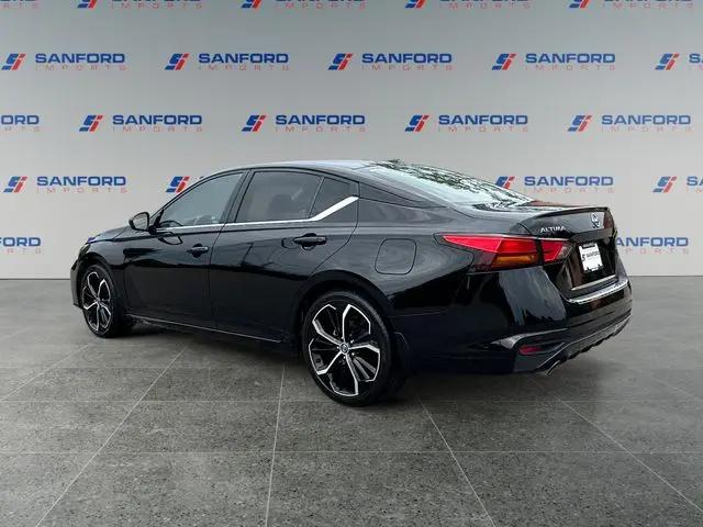 2023 Nissan Altima SR FWD