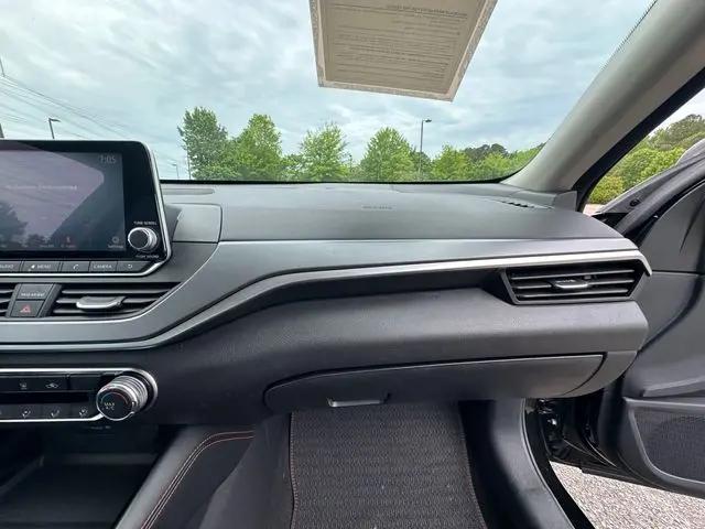 2023 Nissan Altima SR FWD