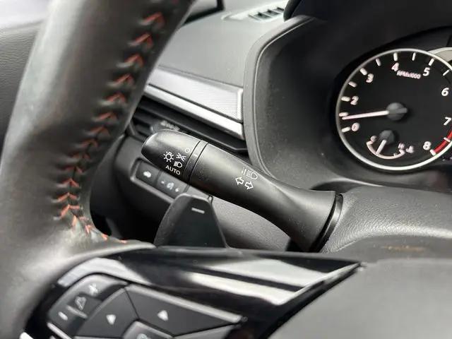 2023 Nissan Altima SR FWD