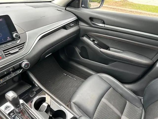 2023 Nissan Altima SR FWD