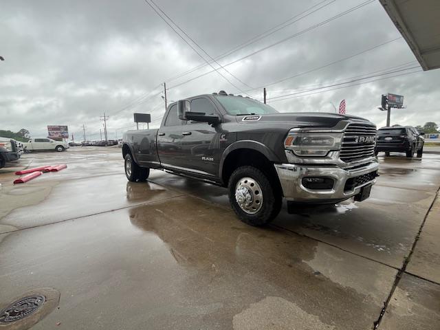 2019 Ram 3500 Laramie Crew Cab 4x4 8' Box