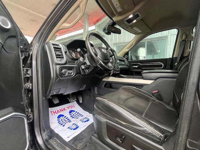 2019 Ram 3500 Laramie Crew Cab 4x4 8' Box