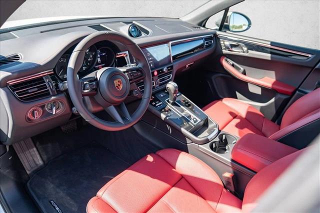 2026 Porsche Macan T