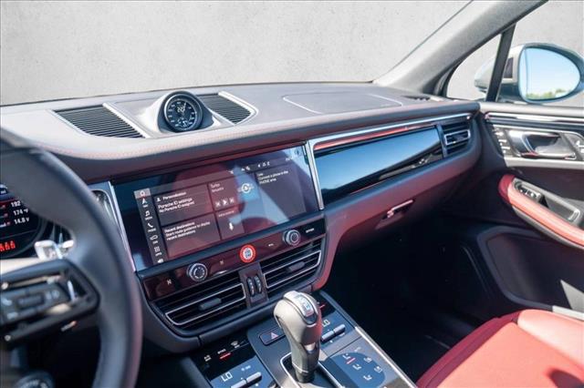 2026 Porsche Macan T