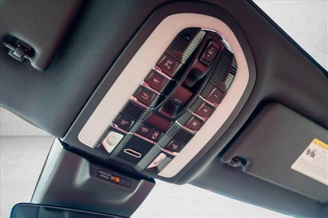2026 Porsche Macan T