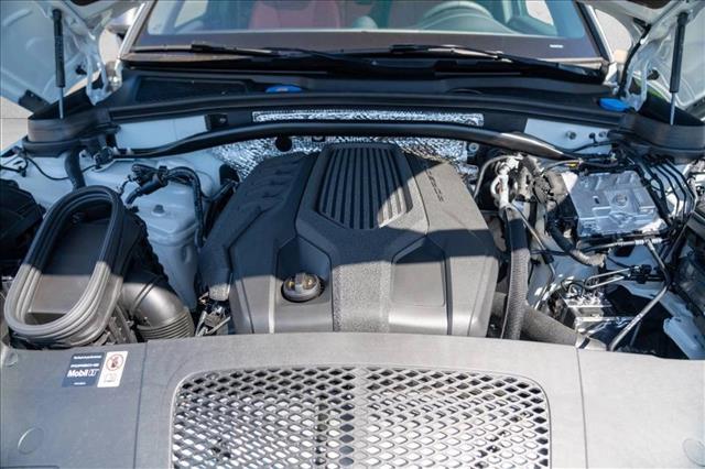 2026 Porsche Macan T