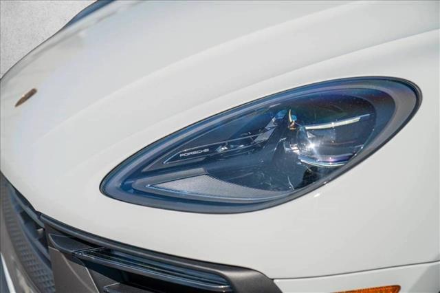 2026 Porsche Macan T