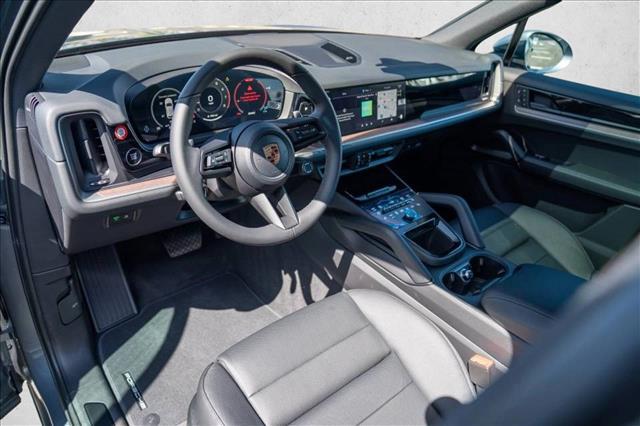 2026 Porsche Cayenne AWD