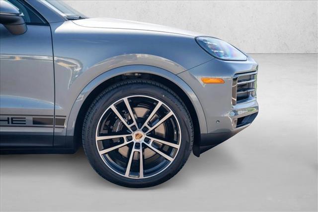 2026 Porsche Cayenne AWD