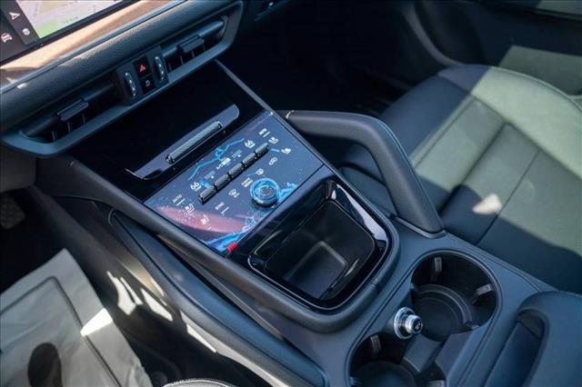 2026 Porsche Cayenne AWD