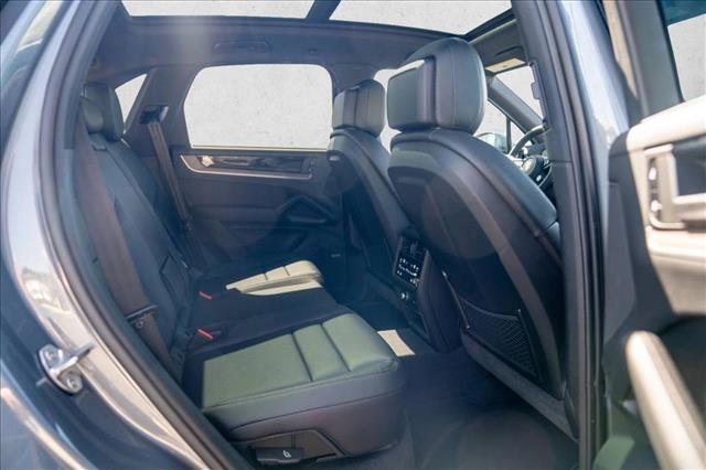 2026 Porsche Cayenne AWD