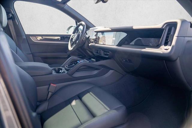 2026 Porsche Cayenne AWD