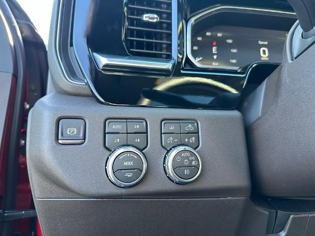 2026 GMC Sierra 2500HD Crew Cab, Standard Bed, SLT, 4WD