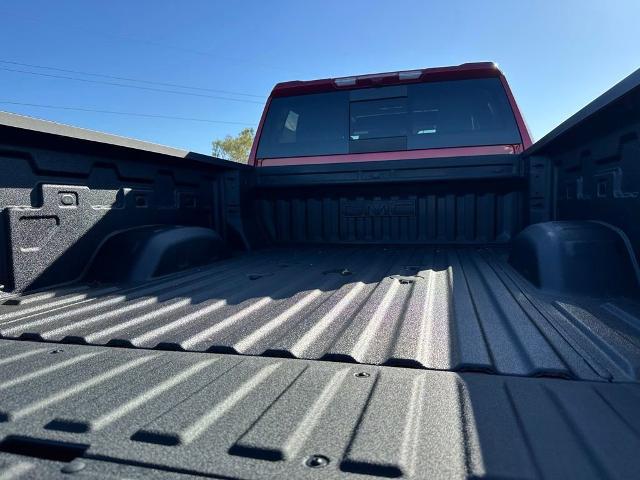 2026 GMC Sierra 2500HD Crew Cab, Standard Bed, SLT, 4WD