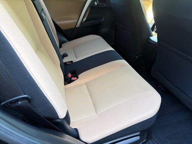 2016 Toyota RAV4 Hybrid XLE