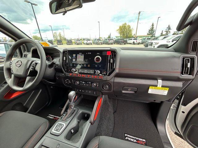 2026 Nissan Frontier Crew Cab Long Bed PRO-4X 4x4