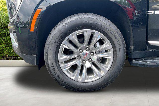 2025 GMC Yukon 4WD Denali