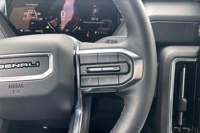 2025 GMC Yukon 4WD Denali