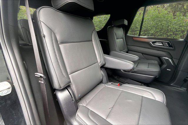 2025 GMC Yukon 4WD Denali