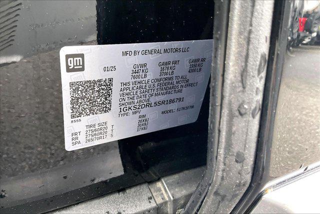 2025 GMC Yukon 4WD Denali