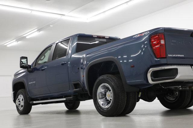 2026 Chevrolet Silverado 3500HD Crew Cab, Long Bed, LT Dual Rear Wheel, RWD