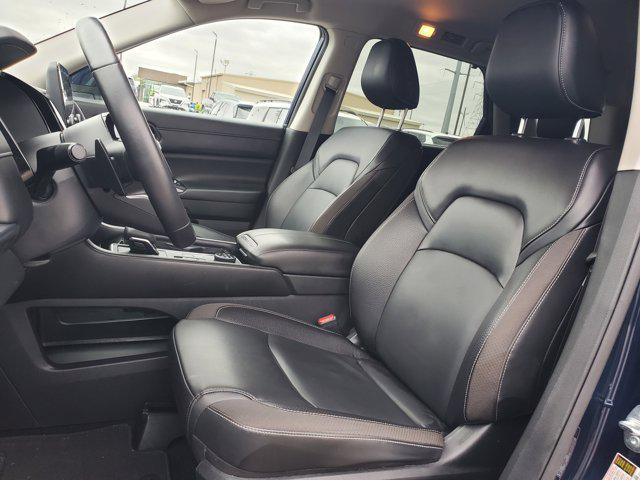 2025 Nissan Pathfinder SL 4WD