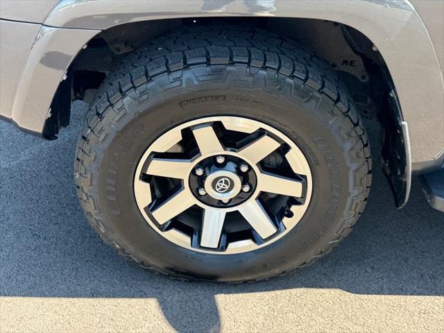 2020 Toyota 4Runner TRD Off-Road