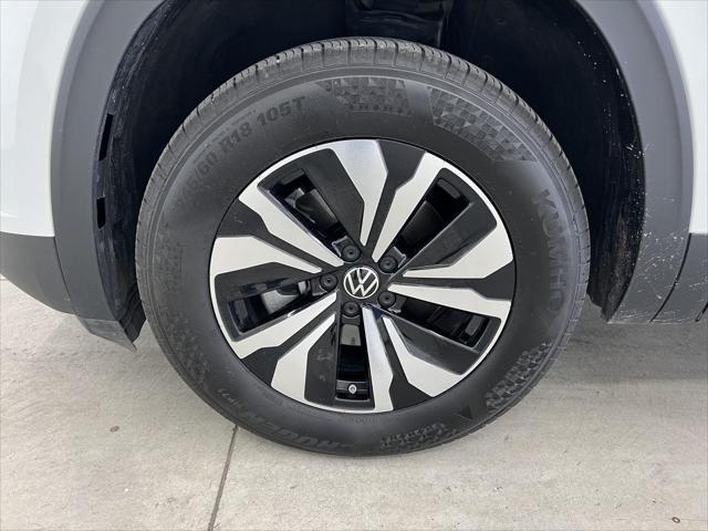 2025 Volkswagen Atlas 2.0T SE