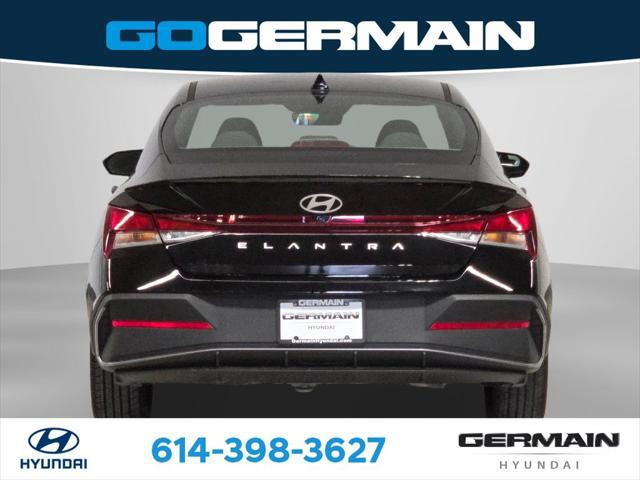 2025 Hyundai Elantra SEL Sport
